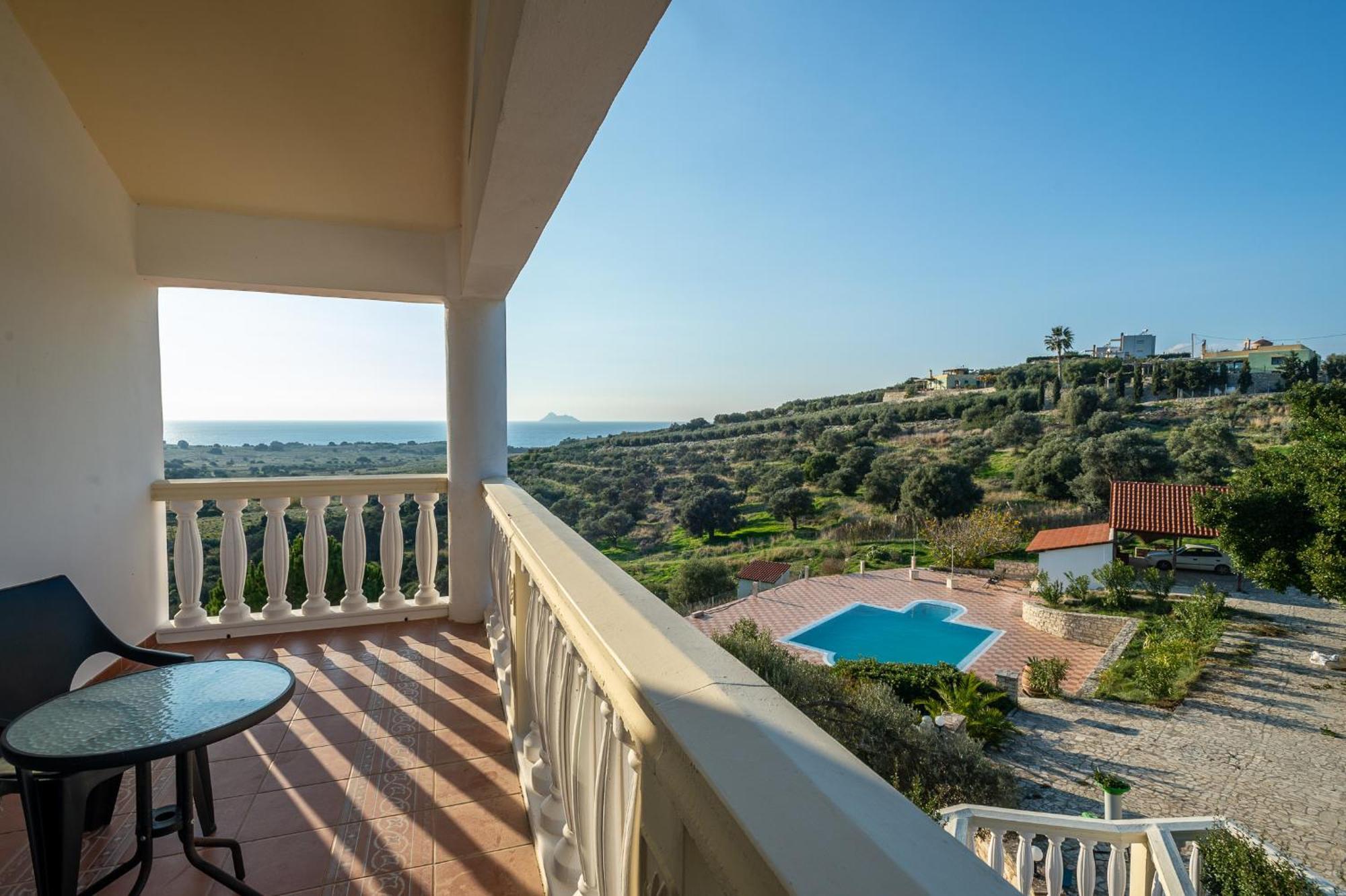 Villa Sarah Pitsidia Exterior foto
